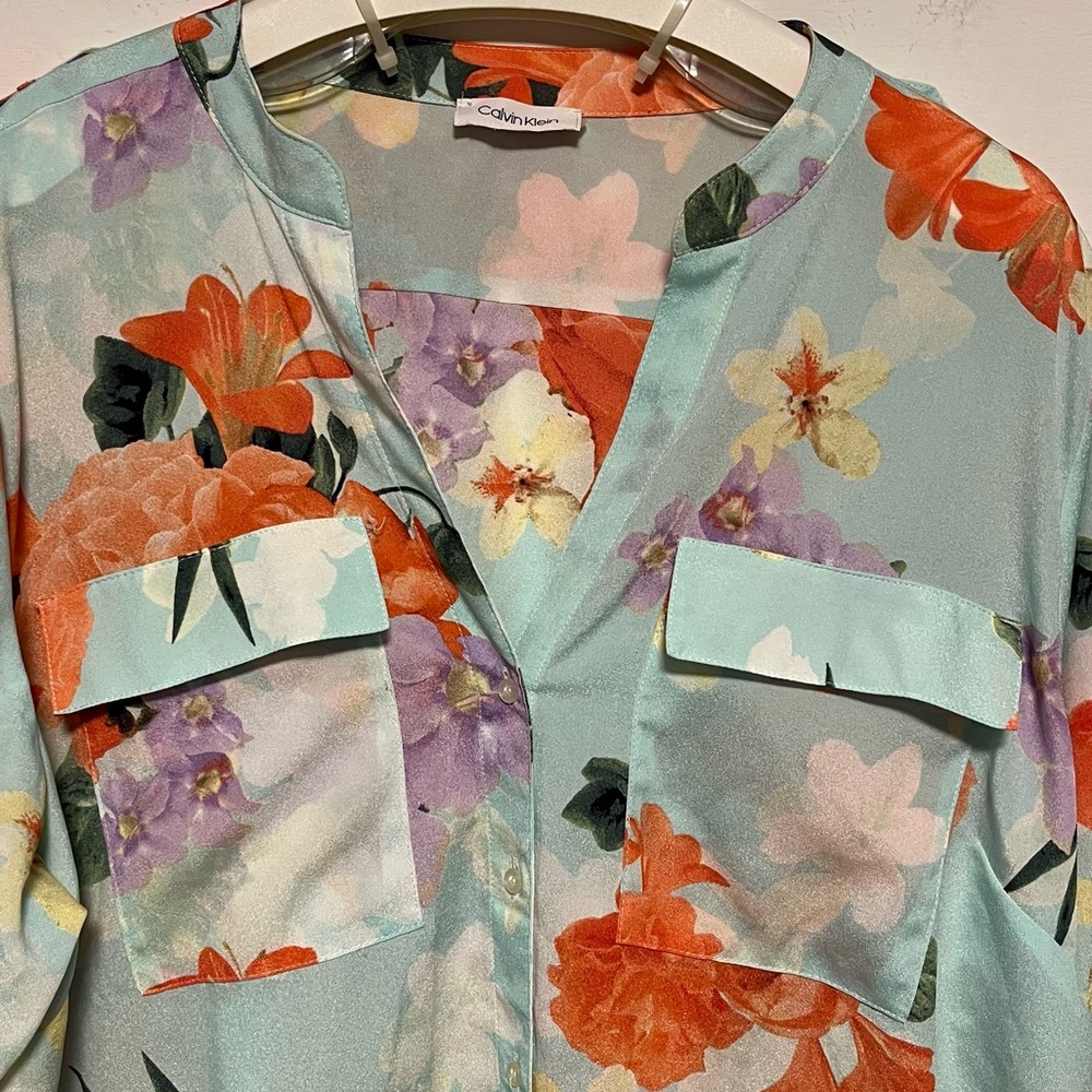 CALVIN KLEIN Floral Button Down Shirt - Picture 6 of 12